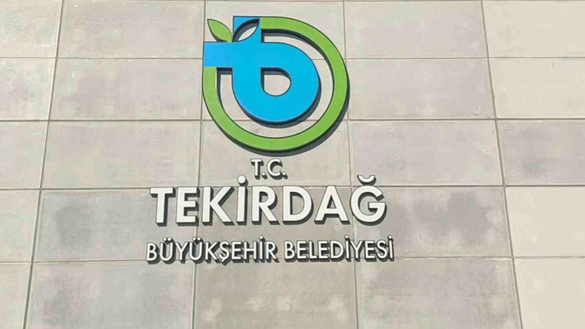 Baskanin adini kullanip para istiyorlar belediyeden acil uyari SLyWpwIF