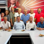 Beydag ve tire belediye baskanlari chpden istifa etti VQLmvtJe